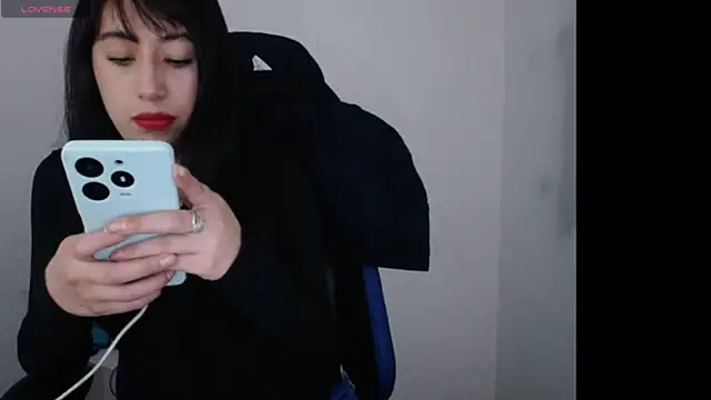 Snapshot of luisa_homes chatting on 03.03.26 luisa homes online show from 03.03.26