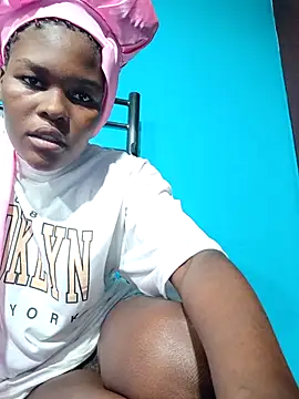 Snapshot of VirginPrincess06 chatting on 02.25.26 VirginPrincess06 online show from 02.25.26