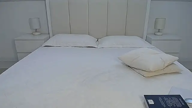 Snapshot of Milena29 chatting on 01.15.25 Milena29 online show from 01.15.25
