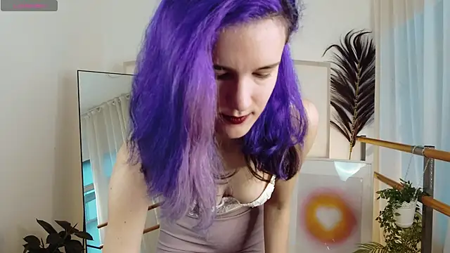 AuraLauna online show from 11.25.25