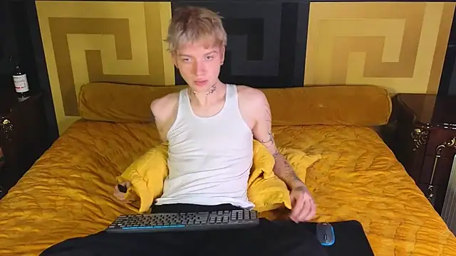 TRAVIS CLAS online show from 11.27.25