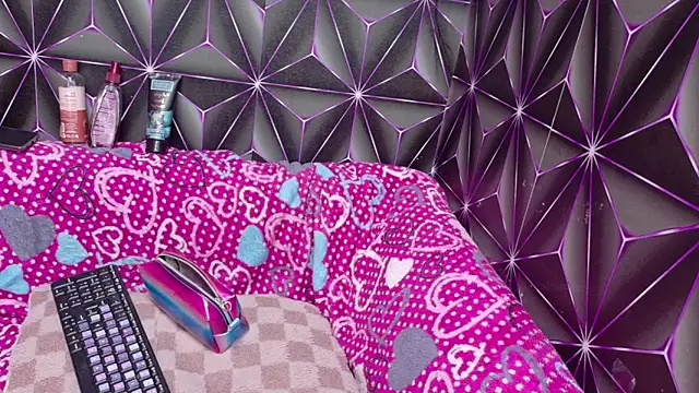 LyaRose online show from 11.22.25