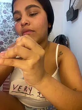 Brunette Dirty 0limits online show from 12.17.25