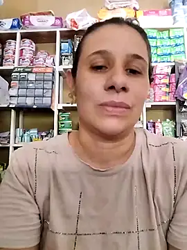 Snapshot of MIA-LARIOS chatting on 03.30.26 MIA-LARIOS online show from 03.30.26