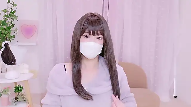 JUNjun   online show from 12.04.25