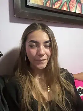 Yunaraa online show from 12.14.25