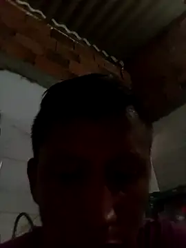 Snapshot of Quiero_tetaya1 chatting on 12.18.25 Quiero tetaya1 online show from 12.18.25