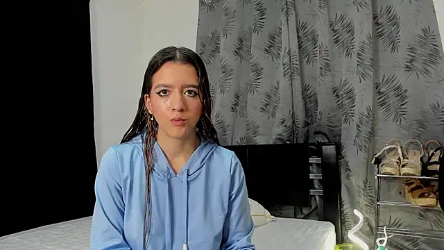 Snapshot of Violeta_Gracee chatting on 03.03.26 Violeta Gracee online show from 03.03.26