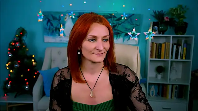 DianaTorrens online show from 12.18.25