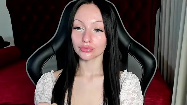 Snapshot of NaomiBlakes chatting on 11.26.25 NaomiBlakes online show from 11.26.25