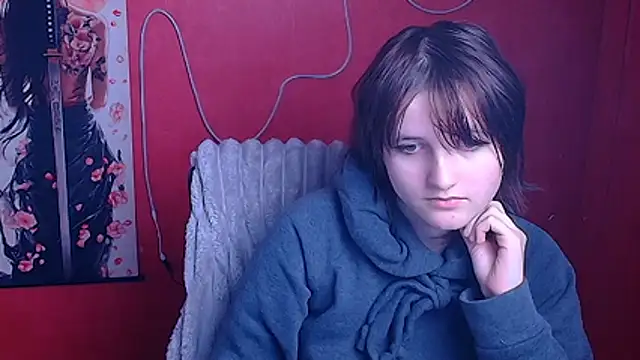 Alice Wonderme online show from 02.11.26