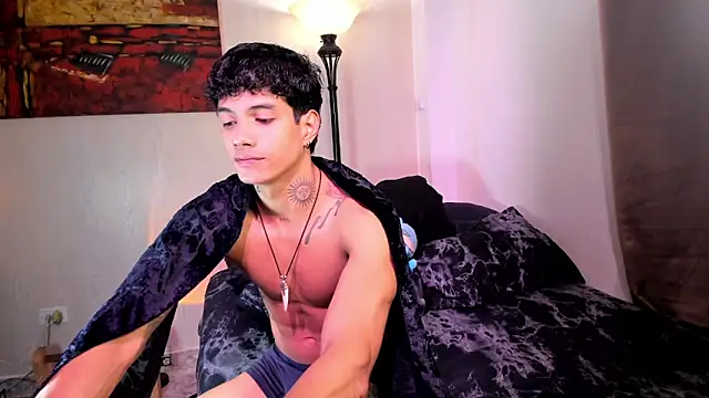 Snapshot of aress_damon chatting on 02.05.26 aress damon online show from 02.05.26