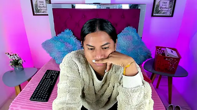 Samantha  F W online show from 01.07.26