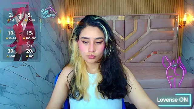 Snapshot of sofi_r_ chatting on 02.27.26 sofi r online show from 02.27.26