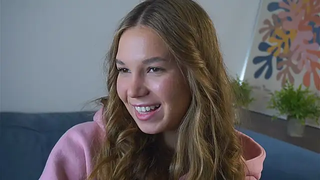 AmparoCilek online show from 02.17.26