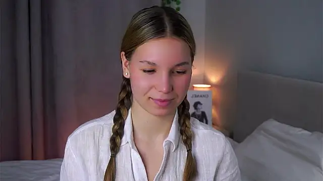 AmparoCilek online show from 03.21.26