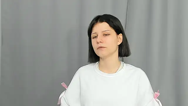 ShanaHearns online show from 11.23.25