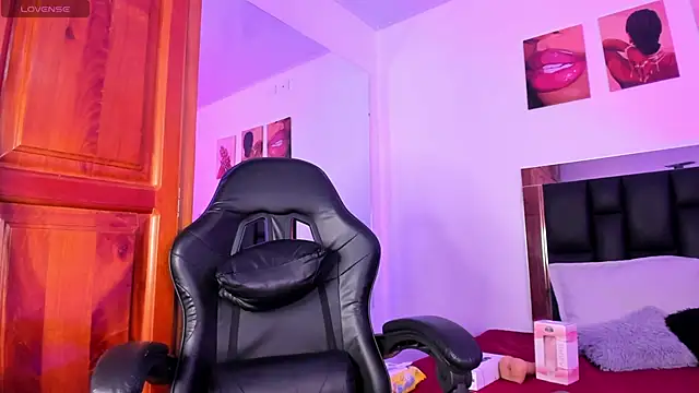 ValeryTs1 online show from 04.15.26