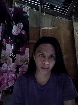 lovelycarla32 online show from 12.18.25