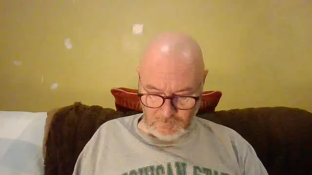 Snapshot of dextahex chatting on 11.27.25 dextahex online show from 11.27.25