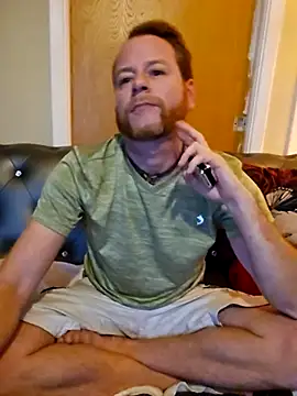 Snapshot of PinellasPlay chatting on 12.17.25 PinellasPlay online show from 12.17.25