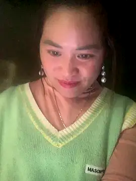 hotel222 online show from 11.23.25