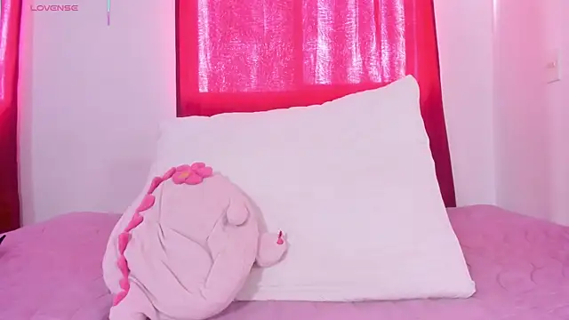 juanaaa 240 online show from 04.23.26