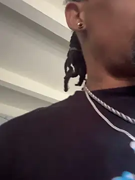 MTheRealrDLlongCrippler online show from 12.20.25