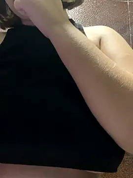 KateBurlesk online show from 11.29.25