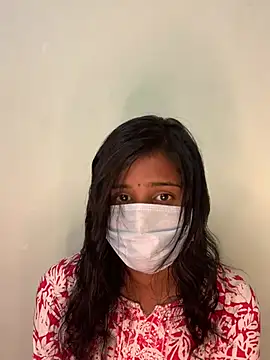 Snapshot of honeygirl6996 chatting on 02.24.26 honeygirl6996 online show from 02.24.26