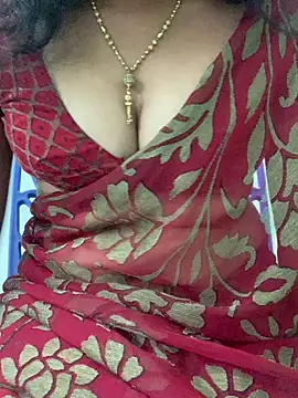 Snapshot of honeygirl6996 chatting on 06.29.26 honeygirl6996 online show from 06.29.26