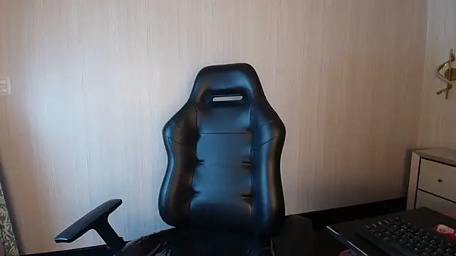 DAKOTA SAKURA online show from 03.31.26