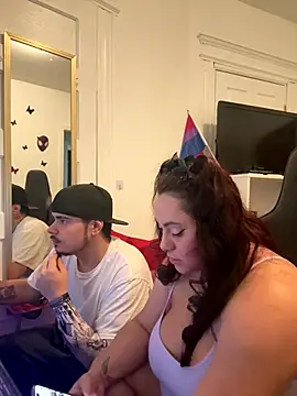 Snapshot of sexicolombiana_ chatting on 12.19.25 sexicolombiana online show from 12.19.25