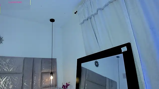 Snapshot of Ambar85 chatting on 01.19.26 Ambar85 online show from 01.19.26