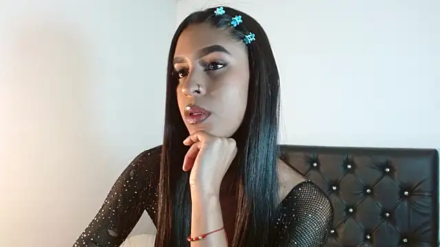 Ameliejoness  online show from 05.30.26