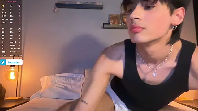 Snapshot of noxnude chatting on 02.16.26 noxnude online show from 02.16.26