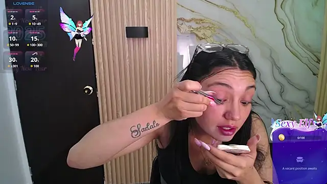 Snapshot of _ArianaToro chatting on 01.06.26 ArianaToro online show from 01.06.26