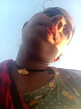 Snapshot of Babita_Gori chatting on 12.17.25 Babita Gori online show from 12.17.25