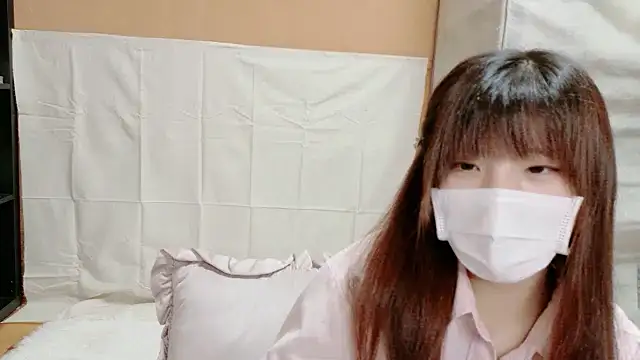  NATSUMI online show from 12.22.25