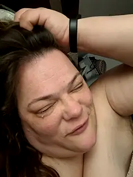 Tasmine online show from 11.25.25