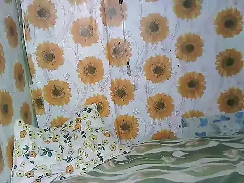 Smilinglovely online show from 03.16.26