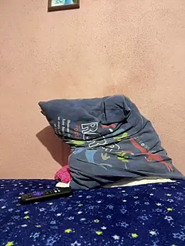 Snapshot of maxitravieso chatting on 03.01.26 maxitravieso online show from 03.01.26