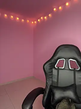 Davne  online show from 12.19.25