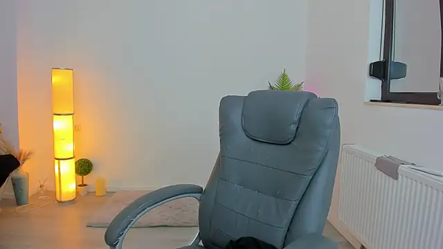 Serennax online show from 11.29.25