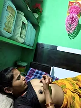 Uma sain online show from 04.23.26