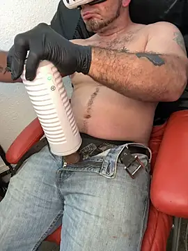 2addictivelyhorny online show from 03.03.26