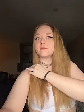 Snapshot of SmirkFans chatting on 03.13.26 SmirkFans online show from 03.13.26