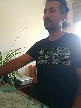 Snapshot of gancholate chatting on 11.27.25 gancholate online show from 11.27.25