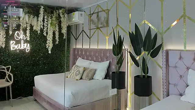 Lola saenz  online show from 03.08.26