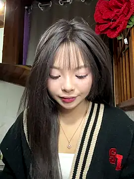 Yui-Ti online show from 11.26.25